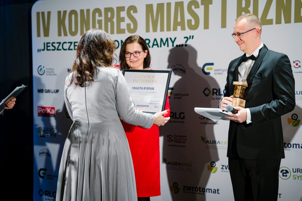 IV Kongres Miast i Biznesu - Fundacja Odzyskaj Środowisko